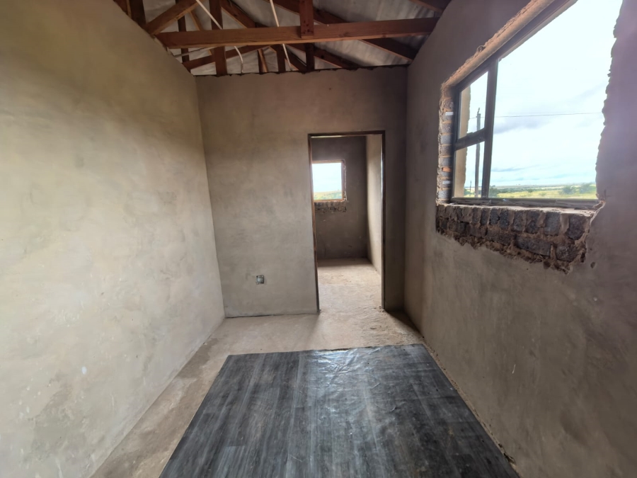 5 Bedroom Property for Sale in Parys Free State